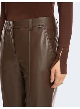 Pantalón Marccain marrón ecopiel para mujer